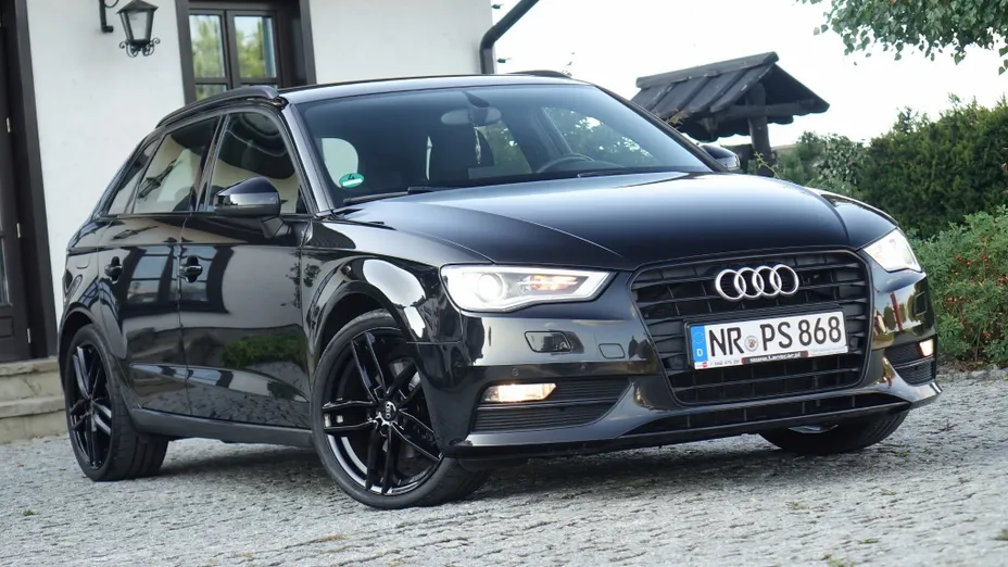 AUDI A3 Sportback -