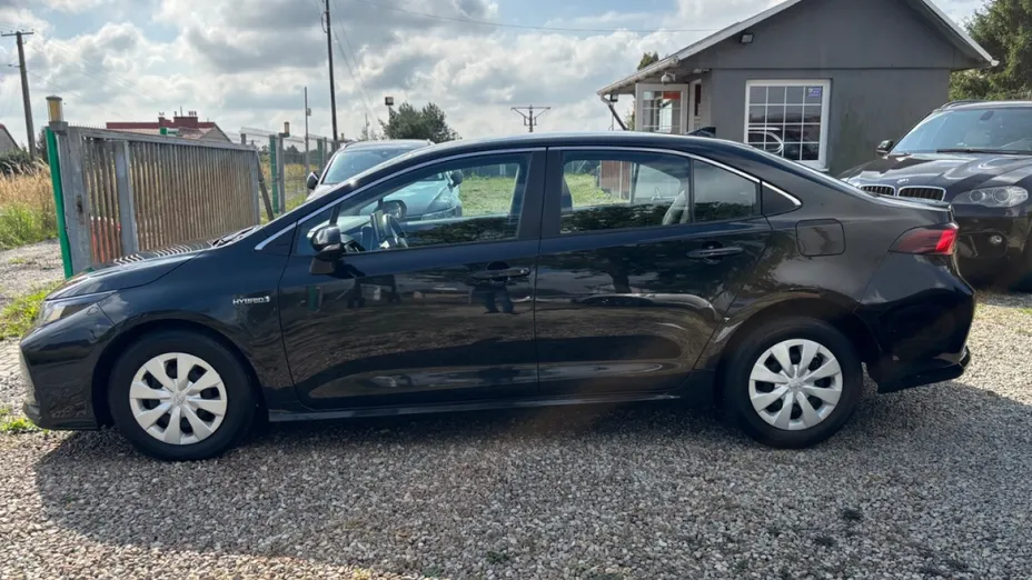 TOYOTA Corolla -