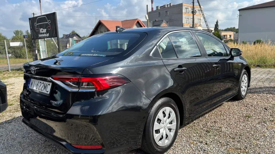 TOYOTA Corolla -