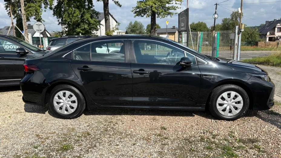 TOYOTA Corolla -