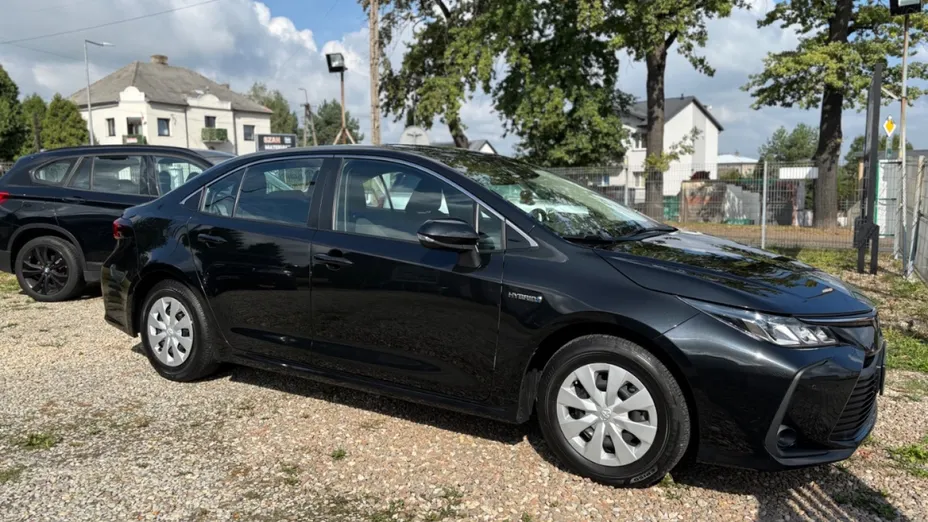 TOYOTA Corolla -