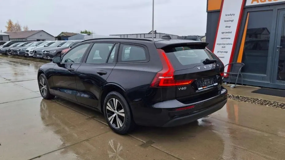 VOLVO V60 -