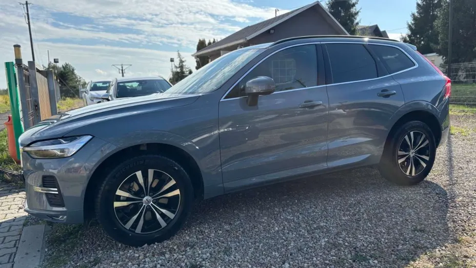 VOLVO XC60 -
