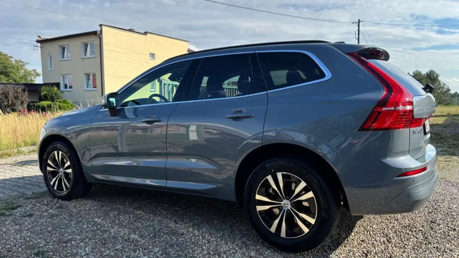 VOLVO XC60 -