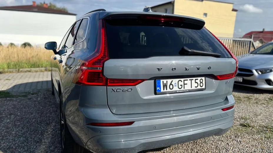 VOLVO XC60 -