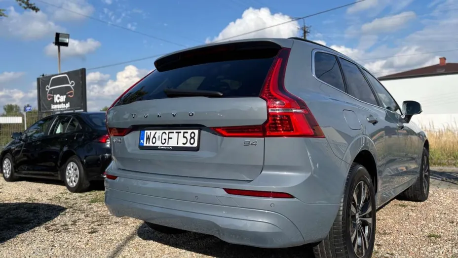 VOLVO XC60 -