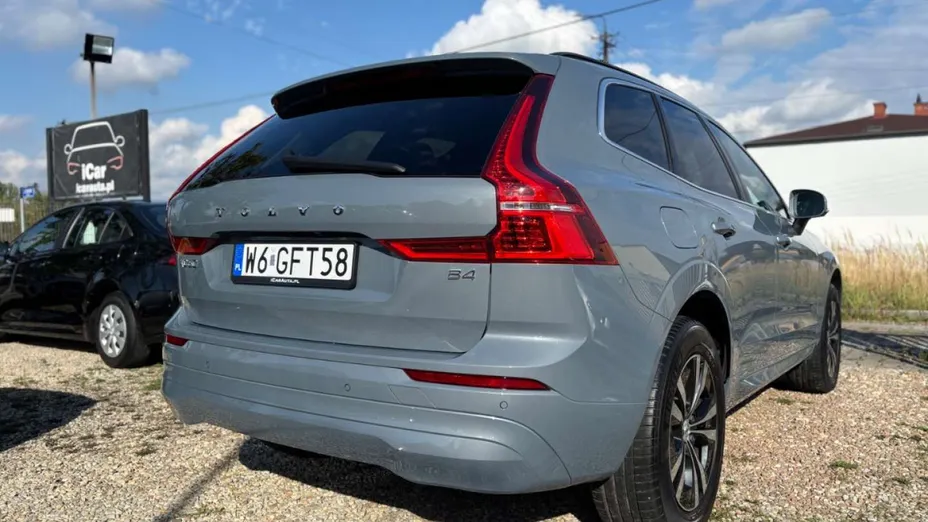 VOLVO XC60 -