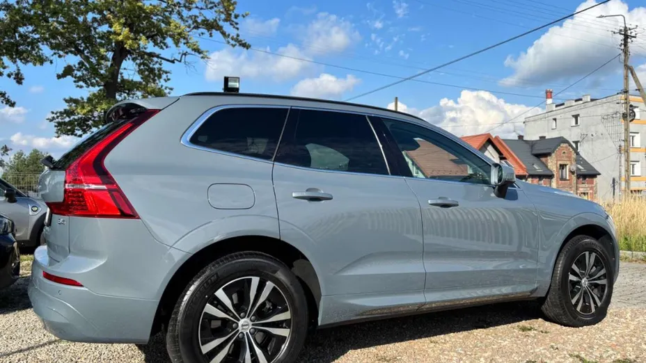 VOLVO XC60 -