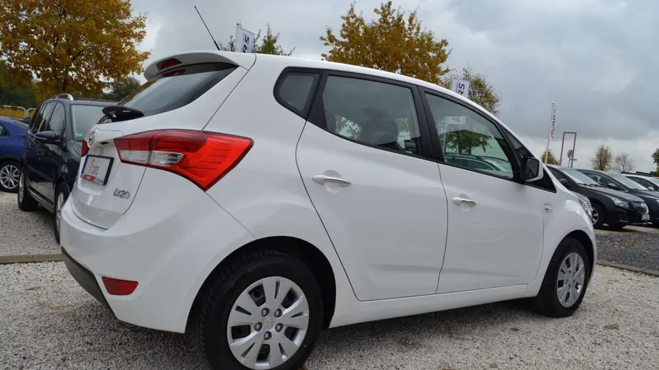 HYUNDAI ix20 -