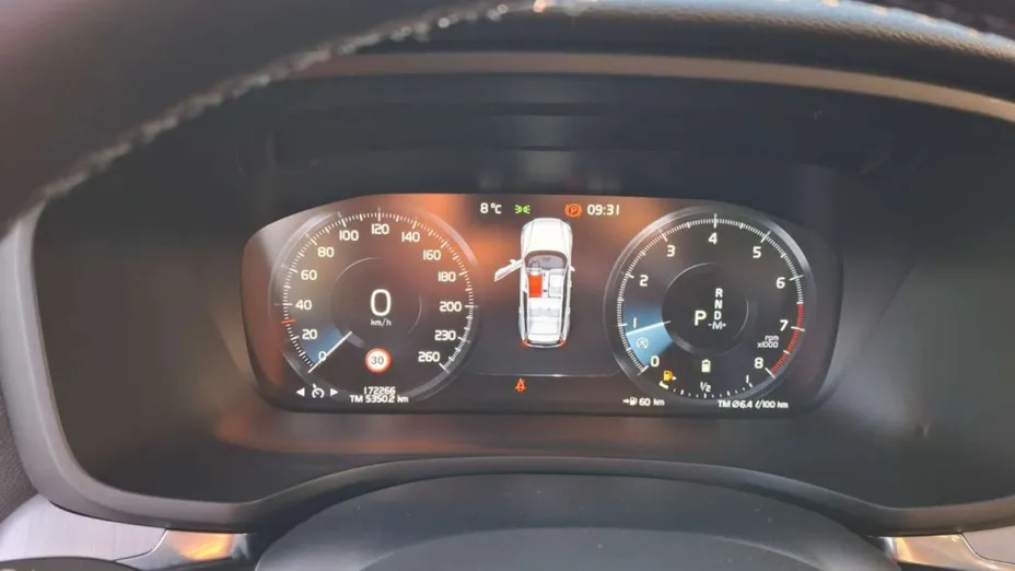 VOLVO V60 -