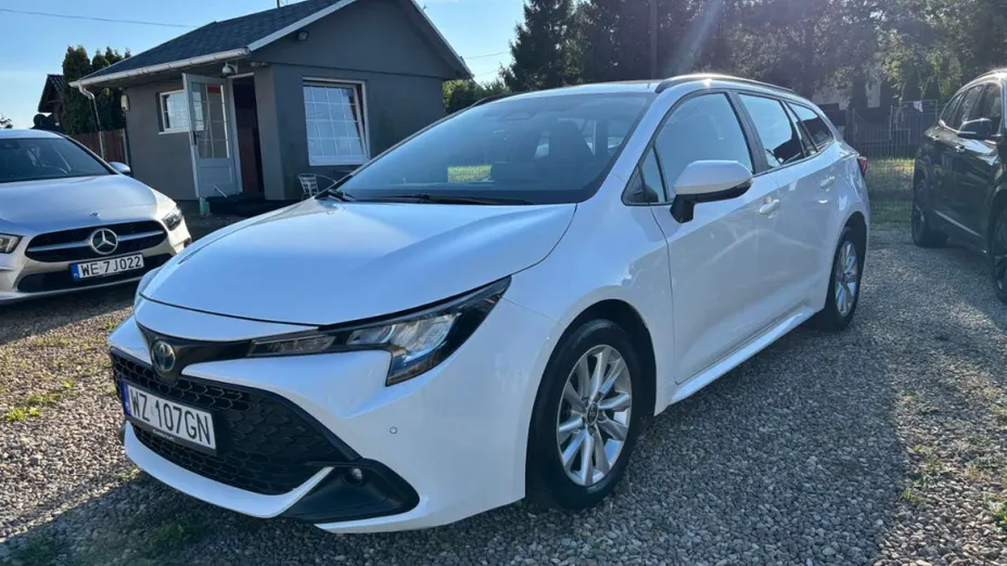 TOYOTA Corolla -