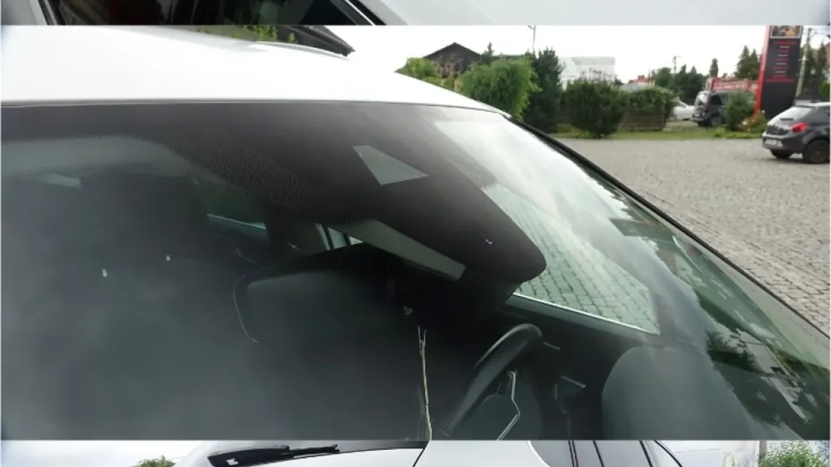VOLKSWAGEN Tiguan -