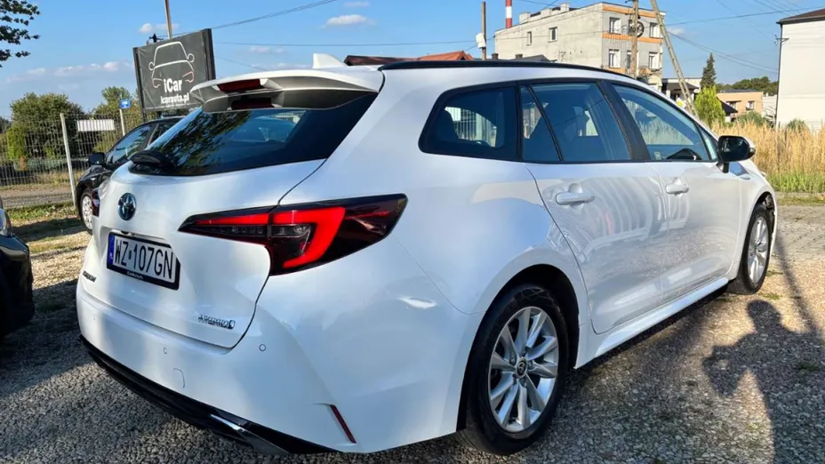 TOYOTA Corolla -