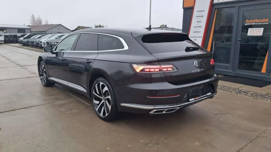 VOLKSWAGEN Arteon -