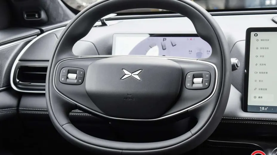 XPENG G9 -