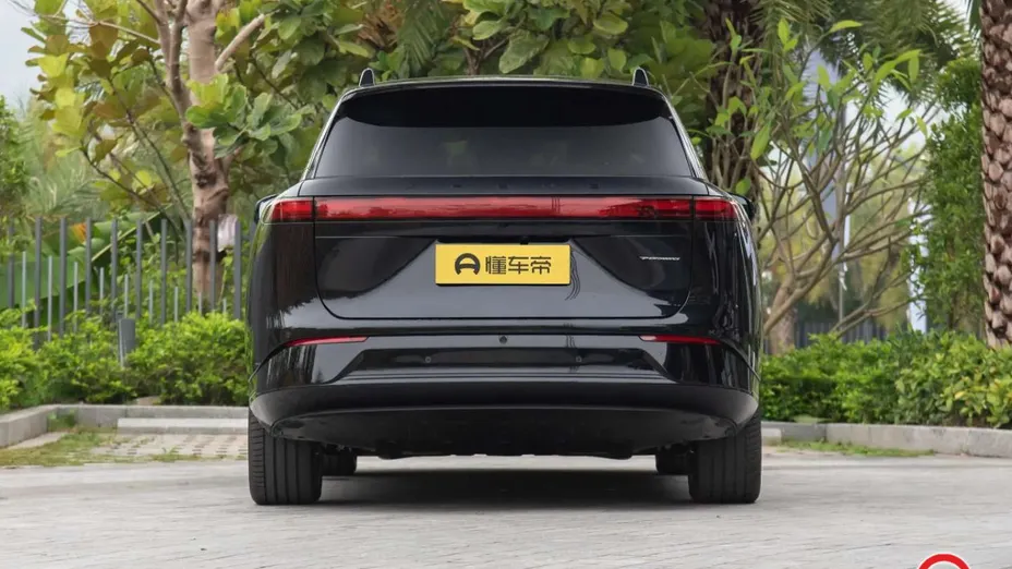 XPENG G9 -