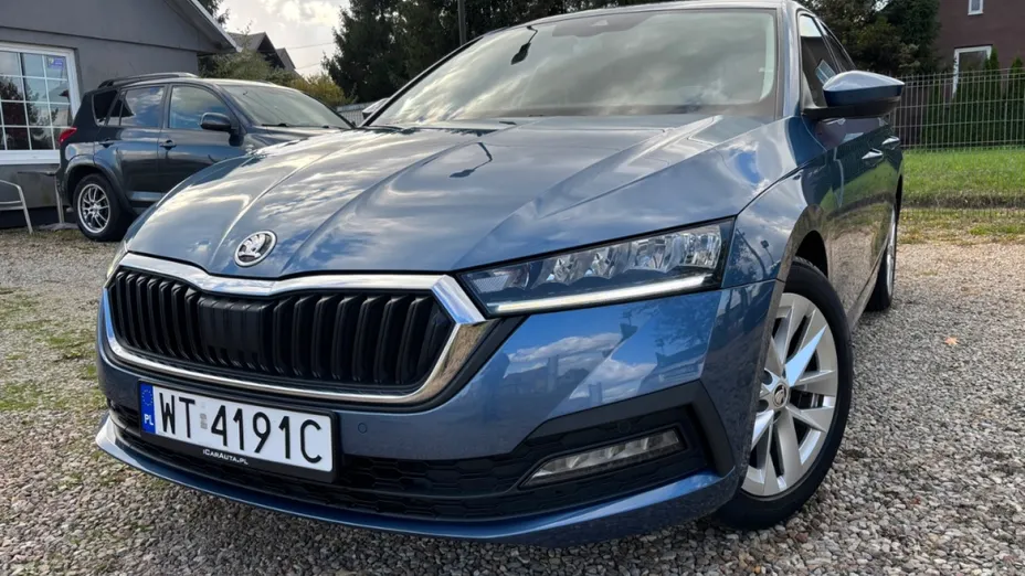 SKODA Octavia -