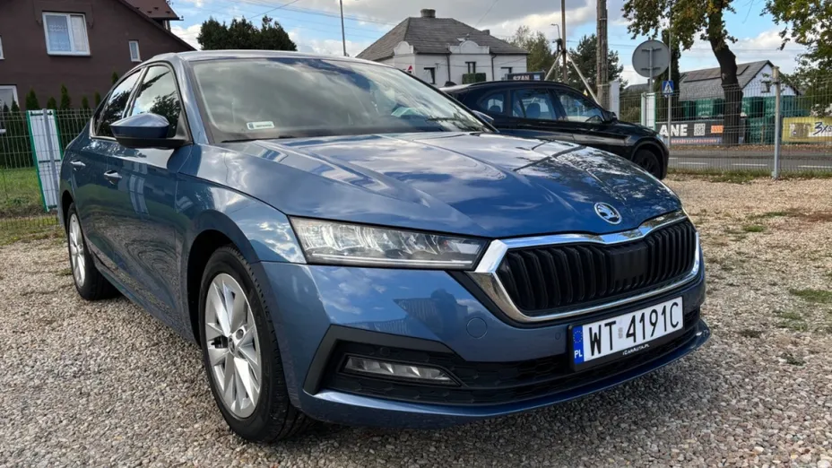 SKODA Octavia -