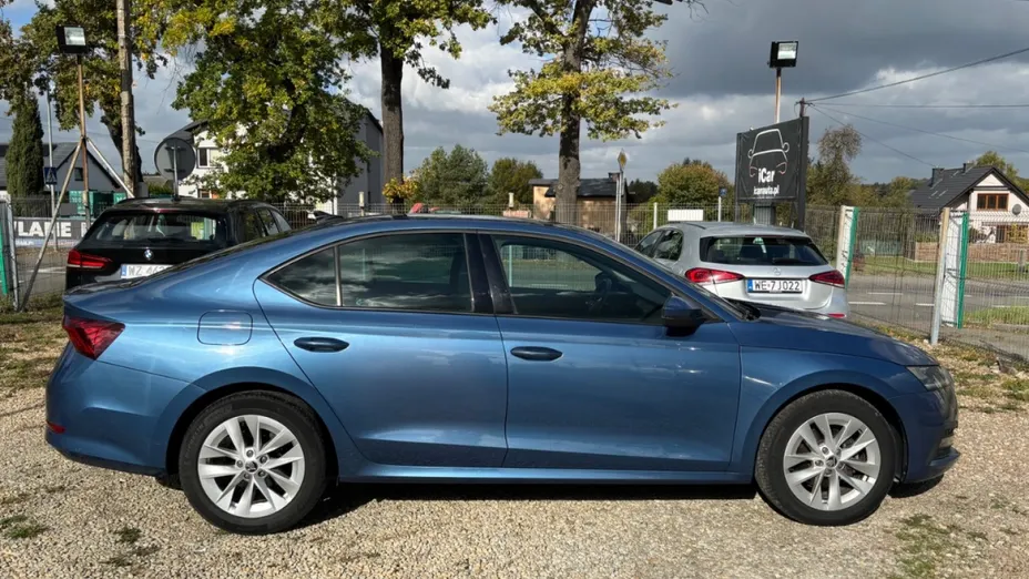 SKODA Octavia -