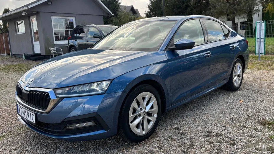 SKODA Octavia -