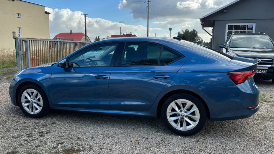 SKODA Octavia -