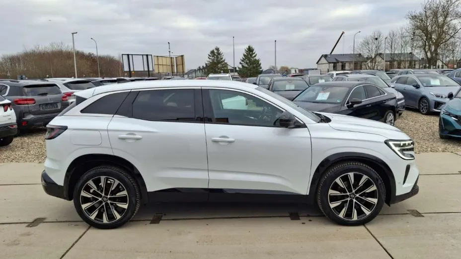RENAULT Austral -