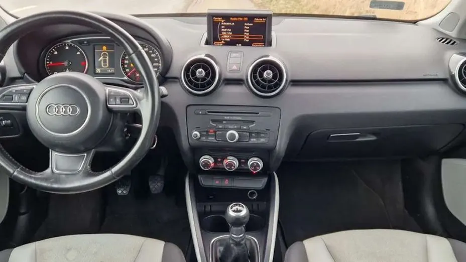 AUDI A1 -