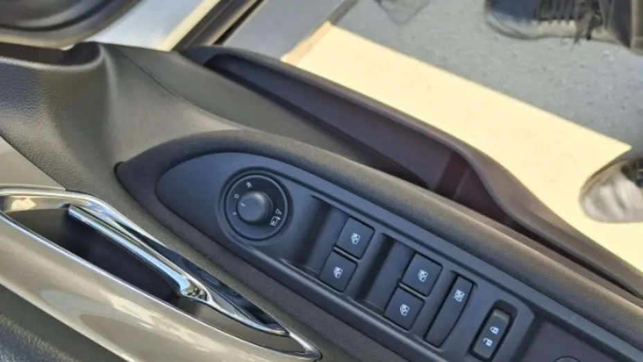 OPEL Mokka -