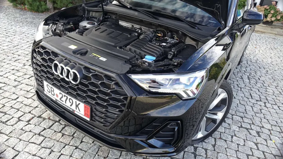 AUDI Q3 Sportback -