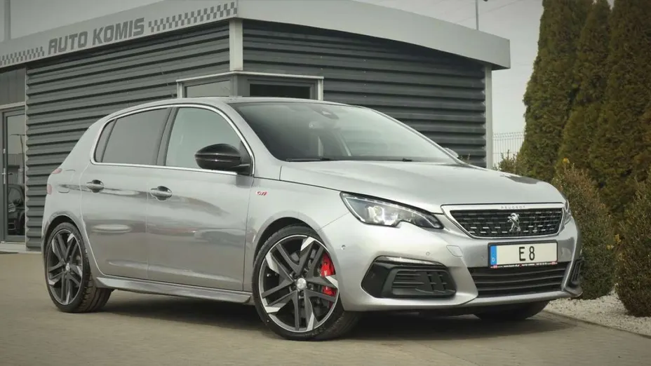 PEUGEOT 308 -