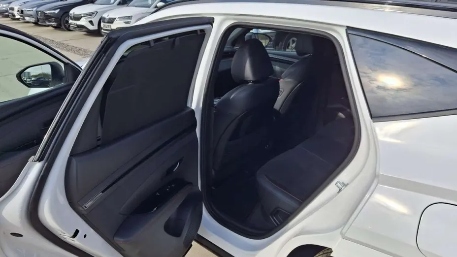 HYUNDAI Tucson -