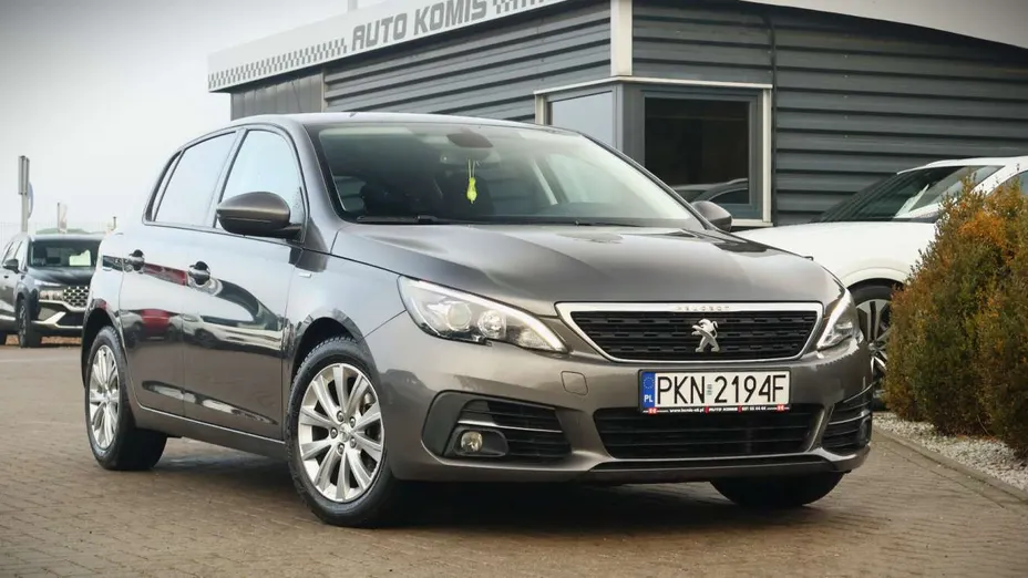 PEUGEOT 308 -