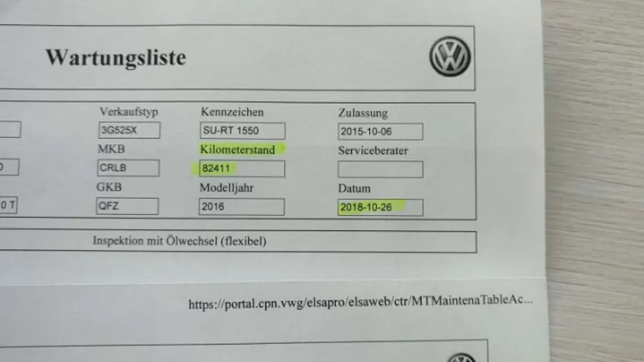 VOLKSWAGEN Passat -