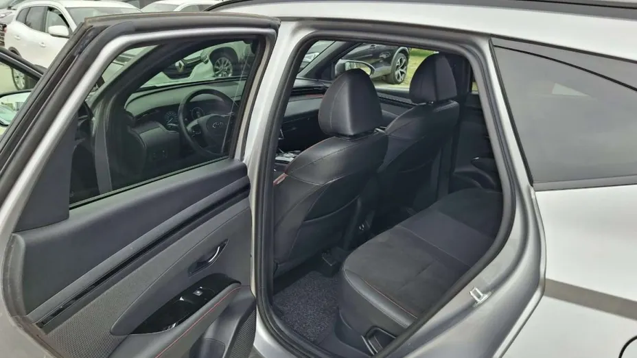 HYUNDAI Tucson -