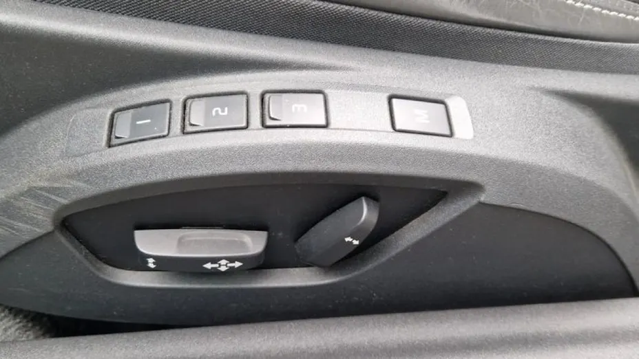 VOLVO C70 -