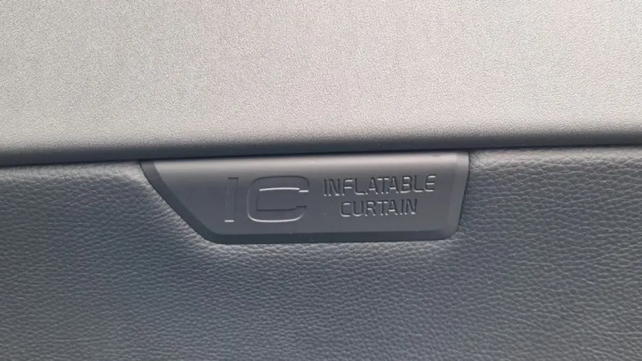 VOLVO C70 -