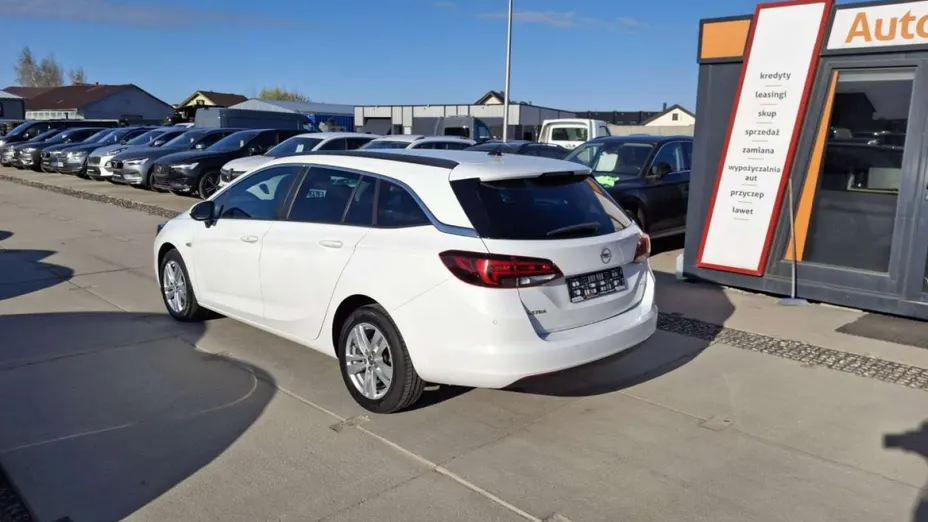 OPEL Astra -