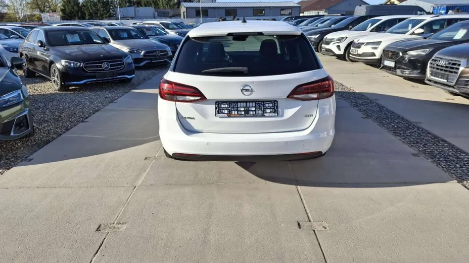 OPEL Astra -