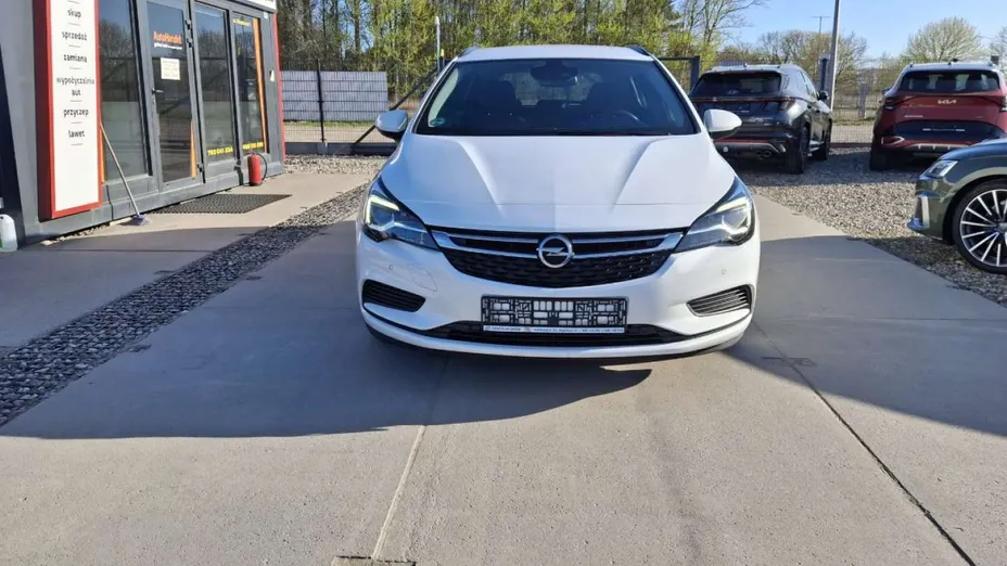 OPEL Astra -