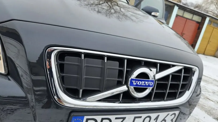 VOLVO V70 -