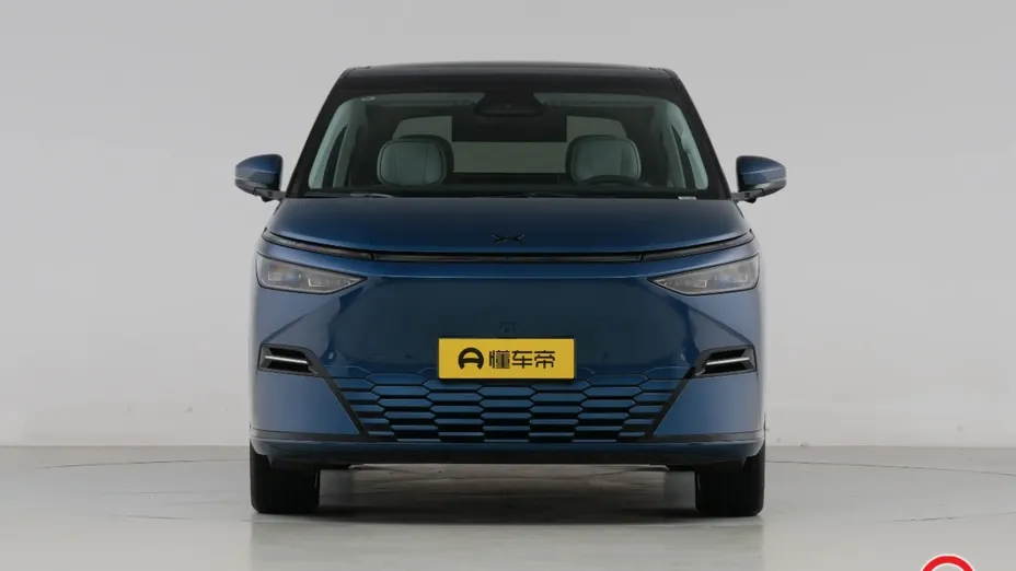 XPENG G9 -