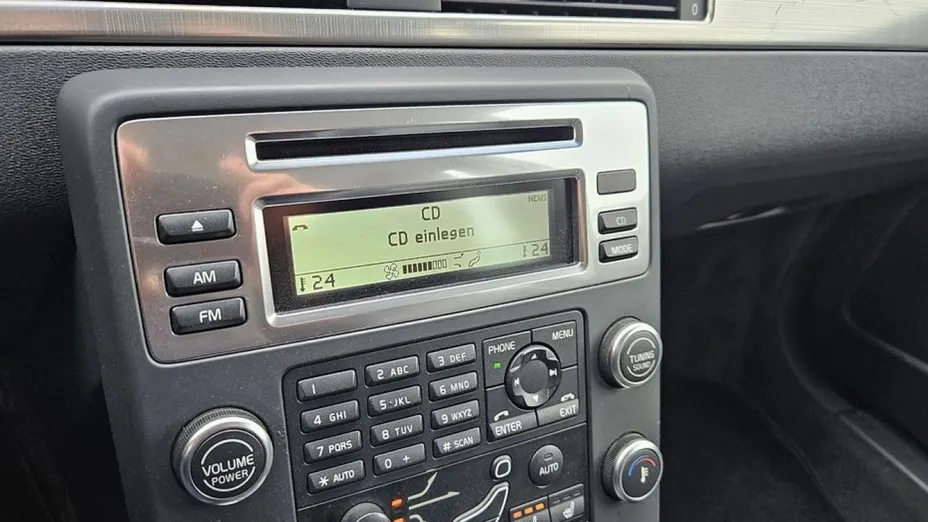 VOLVO V70 -