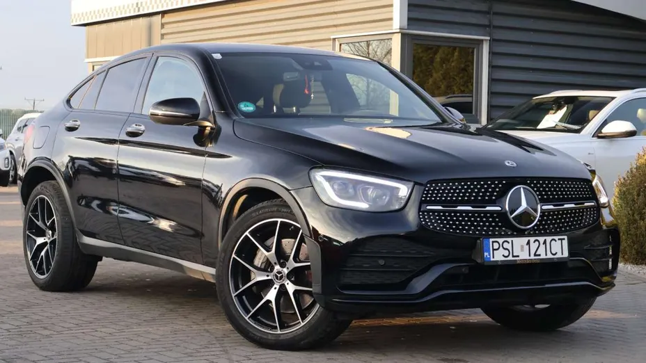 MERCEDES-BENZ GLC -