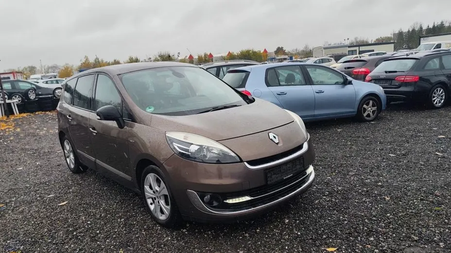 RENAULT Grand Scenic -