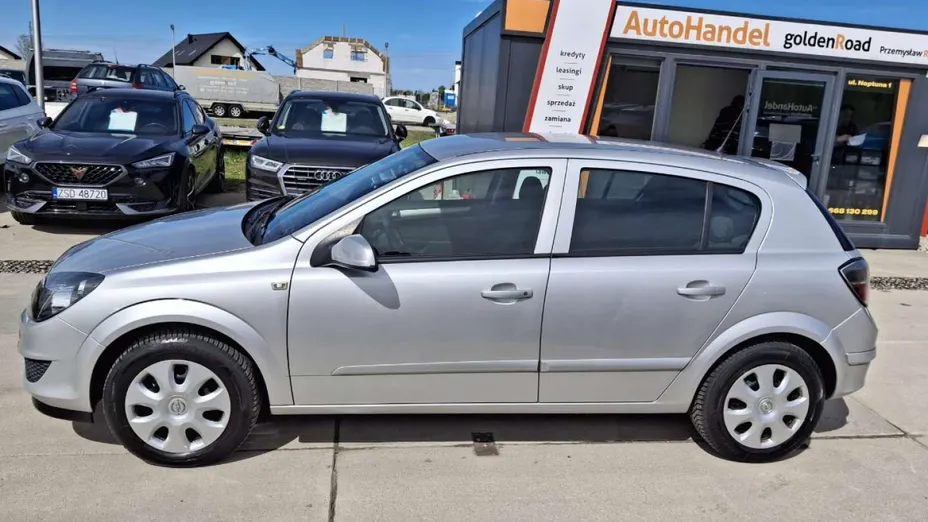 OPEL Astra -