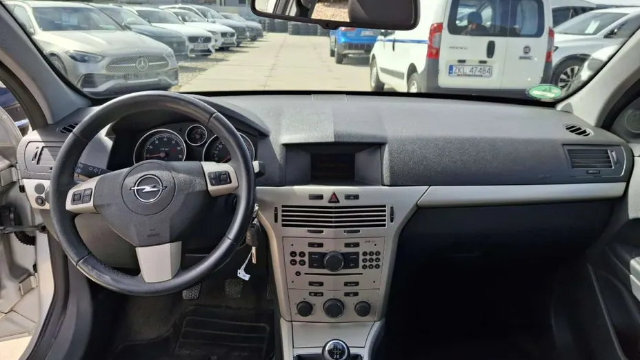 OPEL Astra -