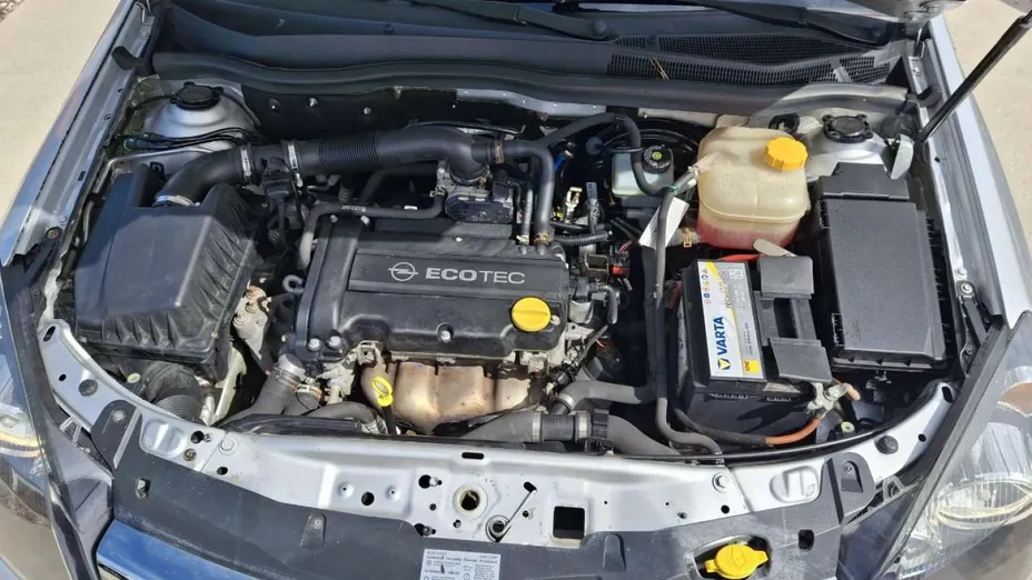 OPEL Astra -