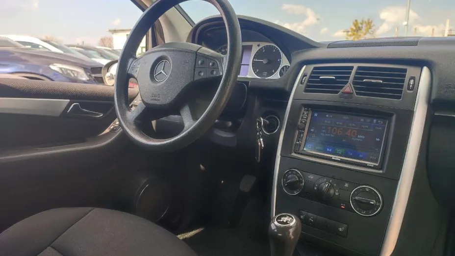 MERCEDES-BENZ B Klasa -