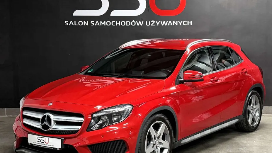 MERCEDES-BENZ GLA -