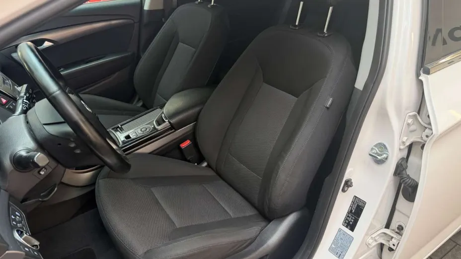 HYUNDAI i40 -